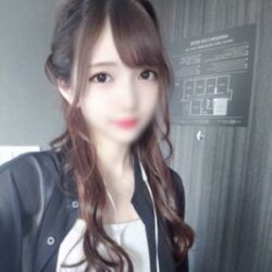 【顔出し】波瑠似のおっとり綺麗系スレンダー美女りさちゃんの恥じらう姿に硬直キモおじチンポ怒りのピストン。中出しを拒むりさちゃんに濃厚白濁孕ませ汁強制種付け完了。